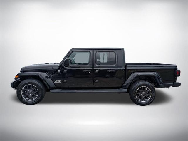 Photo of 2022 Black Clearcoat Jeep Gladiator