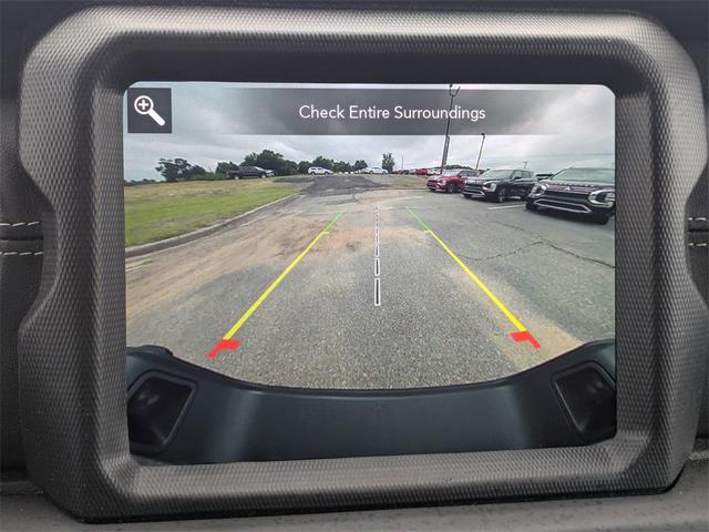 Photo of 2022 Black Clearcoat Jeep Gladiator