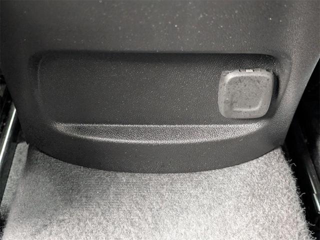 Photo of 2024 Summit White Chevrolet Malibu