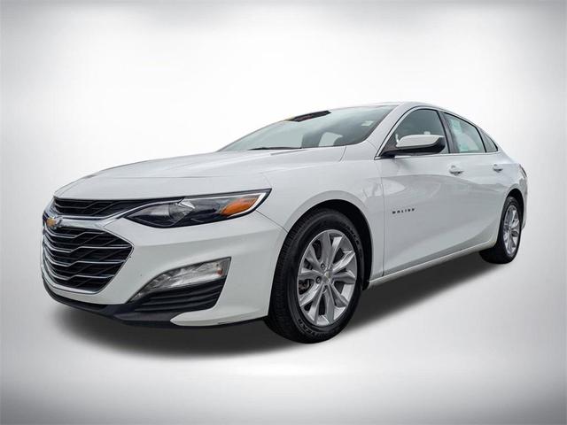 Photo of 2024 Summit White Chevrolet Malibu