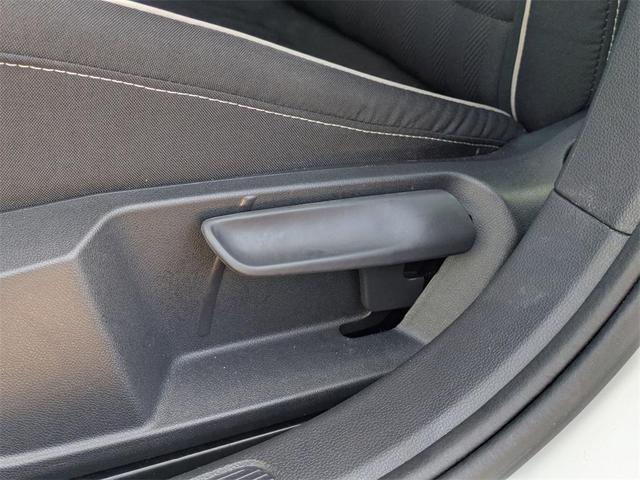 Photo of 2024 Pure White Volkswagen Jetta
