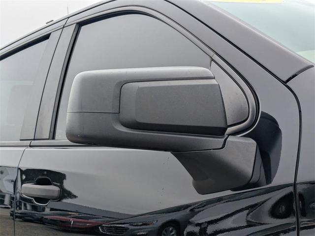 Photo of 2021 Black Chevrolet Silverado 1500