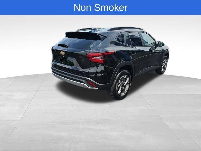 Photo of 2025 Black Metallic Chevrolet Trax