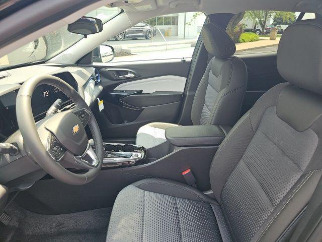 Photo of 2025 Black Metallic Chevrolet Trax