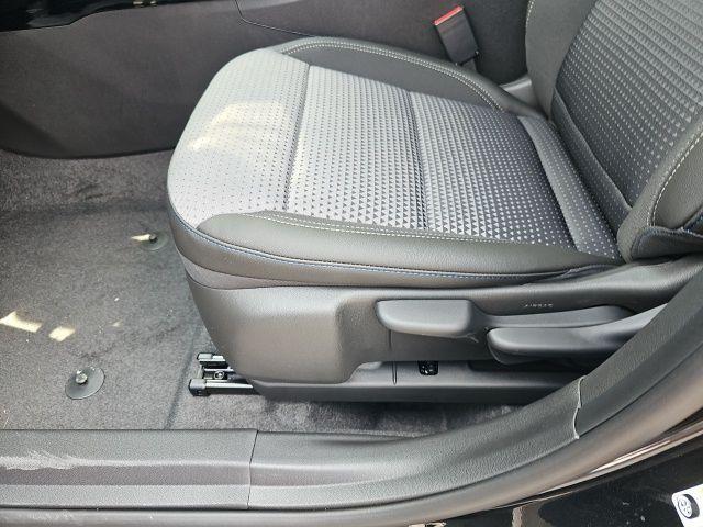 Photo of 2025 Black Metallic Chevrolet Trax