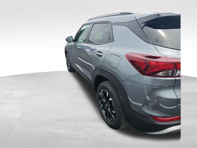 Photo of 2022 Satin Steel Metallic Chevrolet Trailblazer
