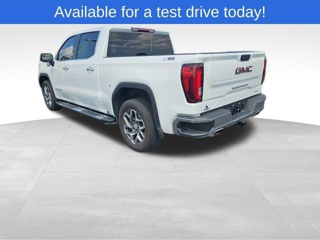 Photo of 2023 Summit White GMC Sierra 1500