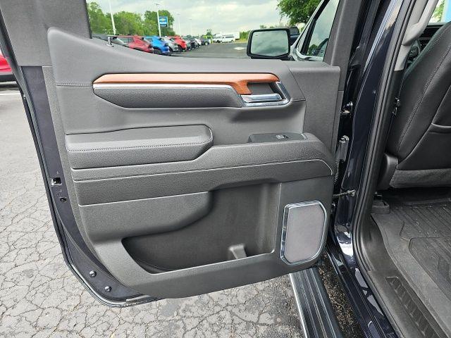 Photo of 2023 Titanium Rush Metallic GMC Sierra 1500