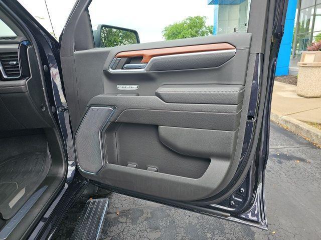 Photo of 2023 Titanium Rush Metallic GMC Sierra 1500