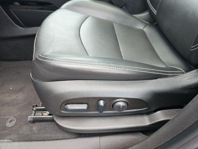 Photo of 2022 Marine Metallic GMC Terrain