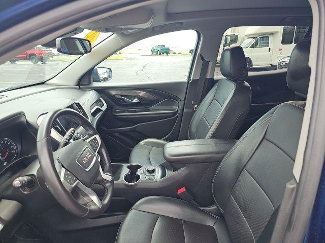 Photo of 2022 Marine Metallic GMC Terrain