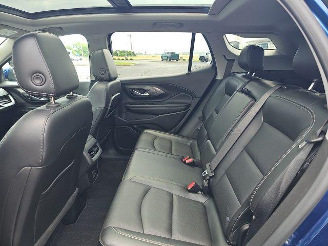 Photo of 2022 Marine Metallic GMC Terrain