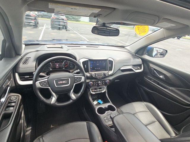 Photo of 2022 Marine Metallic GMC Terrain