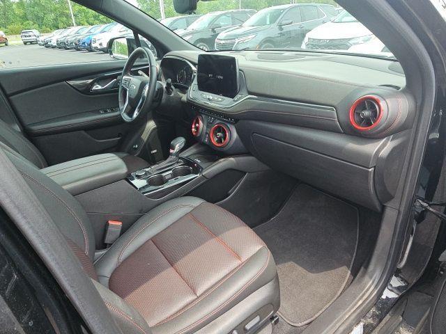 Photo of 2023 Black Chevrolet Blazer