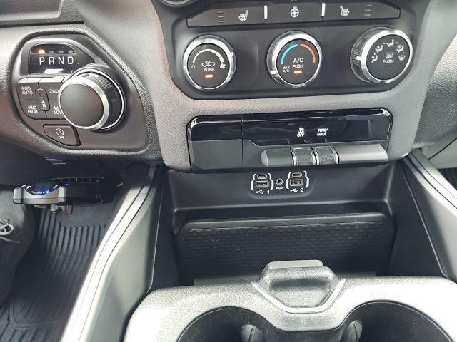 Photo of 2024 Granite Crystal Clearcoat Metallic RAM 1500