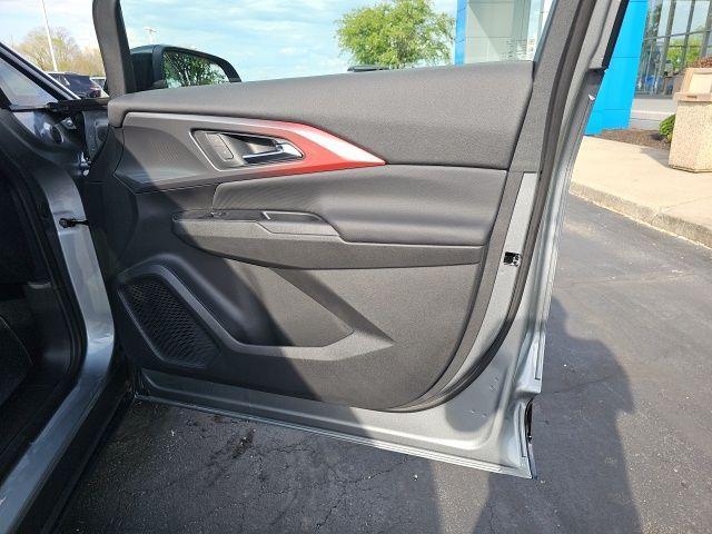 Photo of 2025 Sterling Gray Metallic Chevrolet Equinox EV