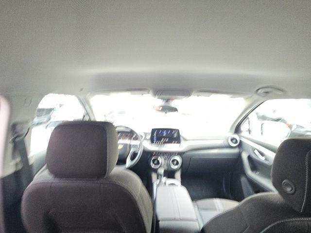 Photo of 2023 Summit White Chevrolet Blazer