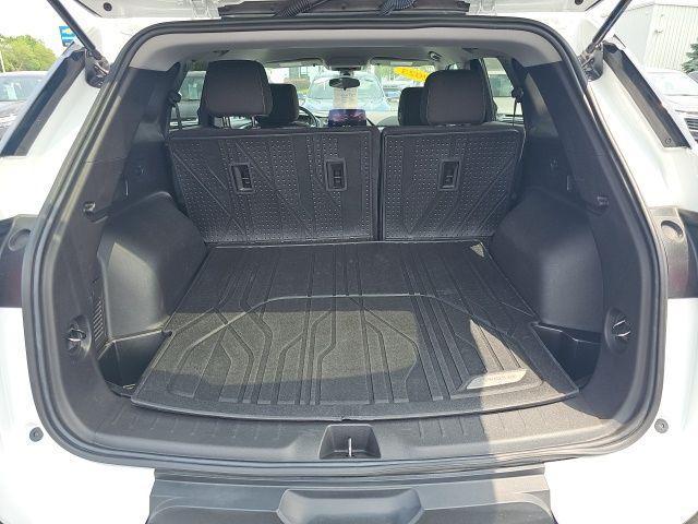 Photo of 2023 Summit White Chevrolet Blazer
