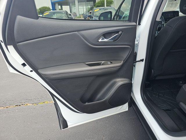Photo of 2023 Summit White Chevrolet Blazer