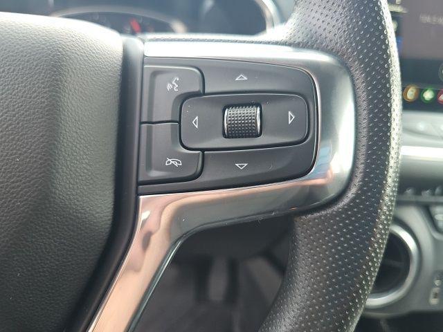 Photo of 2023 Summit White Chevrolet Blazer