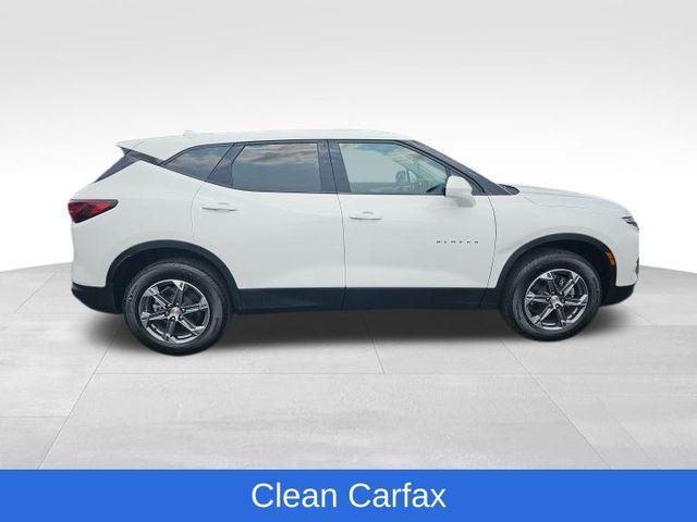 Photo of 2023 Summit White Chevrolet Blazer