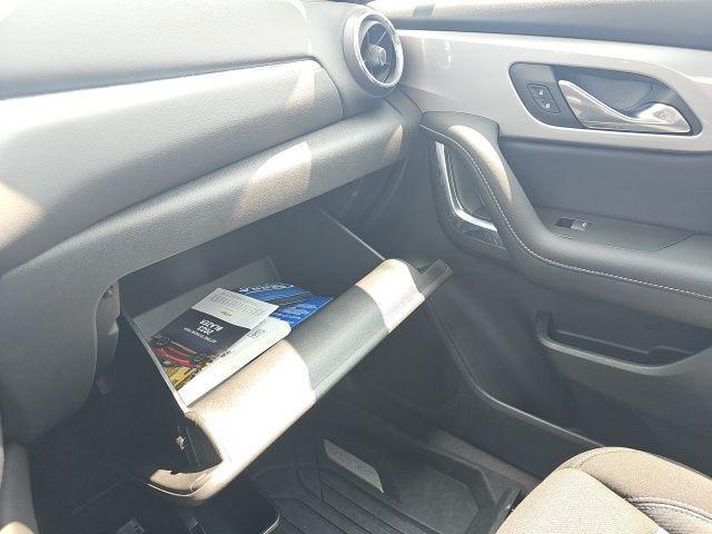 Photo of 2023 Summit White Chevrolet Blazer