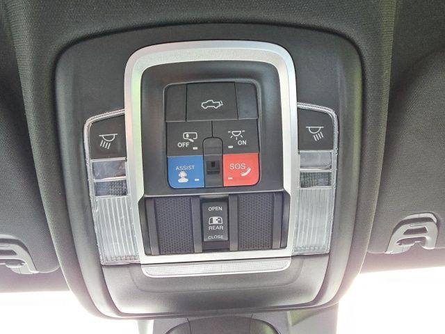 Photo of 2023 Bright White Clearcoat RAM 1500