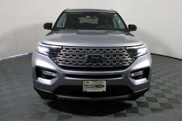 Photo of 2020 ICONIC SILVER METALLIC Ford Explorer