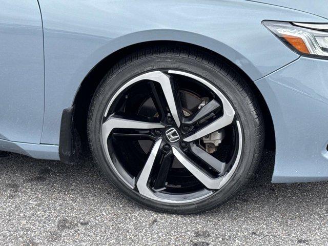 Photo of 2021 Gray Honda Accord