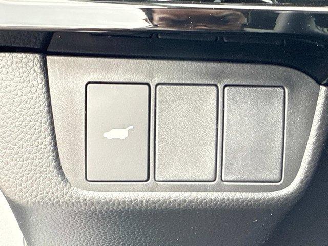 Photo of 2026 Solar Silver Metallic Honda CR-V