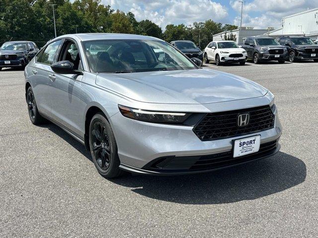 Photo of 2025 Solar Silver Metallic Honda Accord