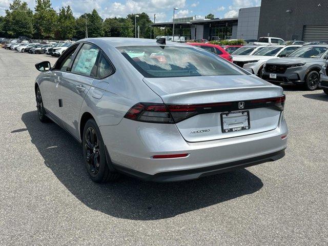 Photo of 2025 Solar Silver Metallic Honda Accord