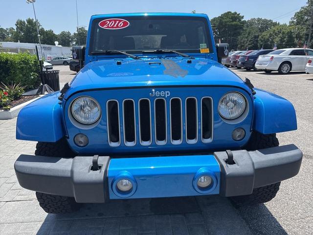 Photo of 2016 Hydro Blue Pearl Coat Jeep Wrangler Unlimited