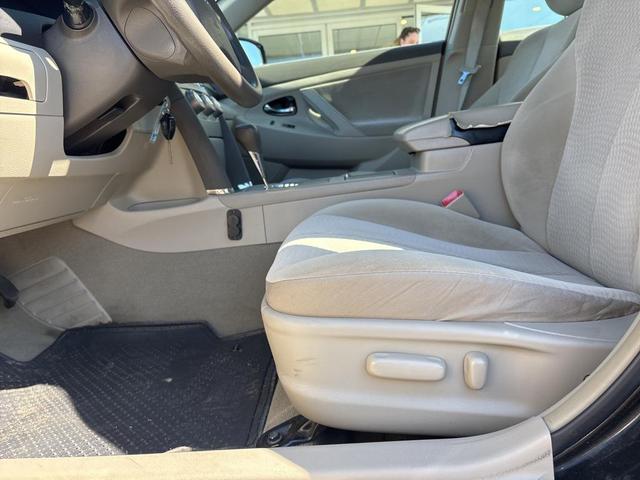 Photo of 2011 Black Toyota Camry