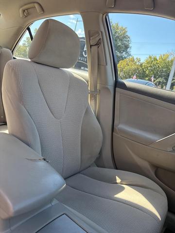 Photo of 2011 Black Toyota Camry
