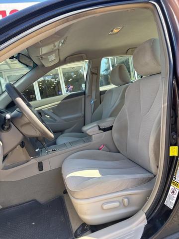 Photo of 2011 Black Toyota Camry