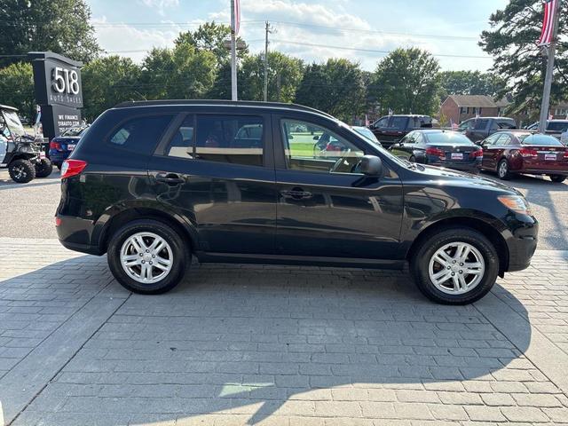 Photo of 2011 Phantom Black Metallic Hyundai SANTA FE