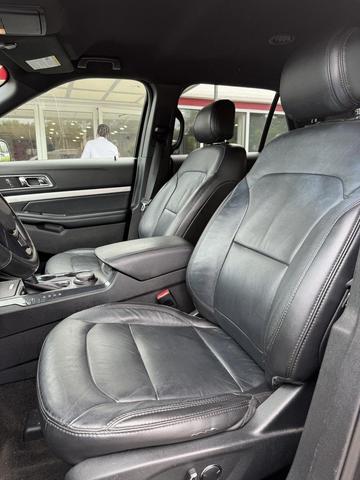 Photo of 2017 Magnetic Ford Explorer