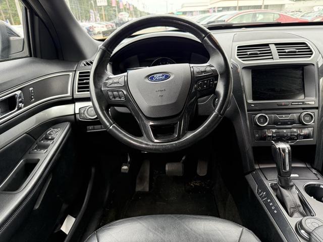 Photo of 2017 Magnetic Ford Explorer