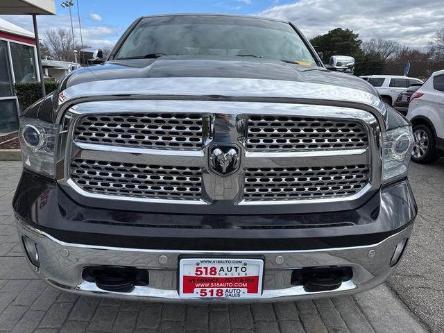 Photo of 2016 Brilliant Black Crystal Pearlcoat RAM 1500