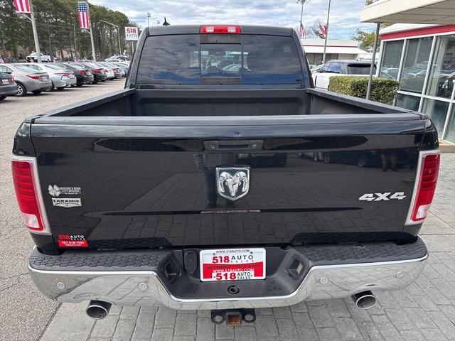 Photo of 2016 Brilliant Black Crystal Pearlcoat RAM 1500