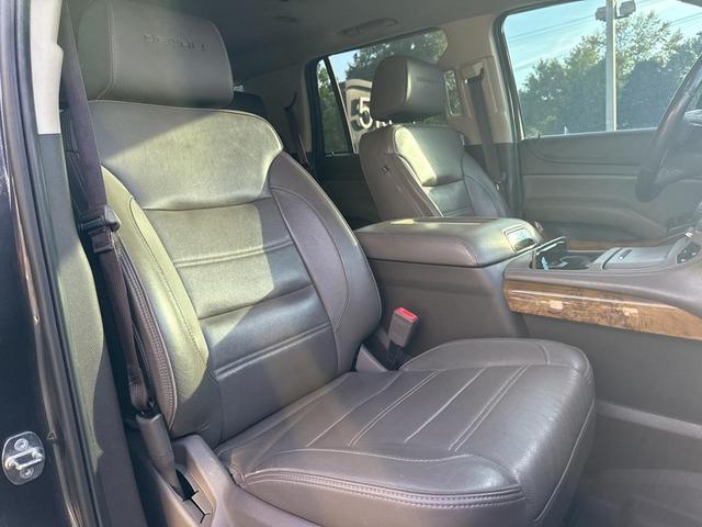 Photo of 2017 Iridium Metallic GMC Yukon