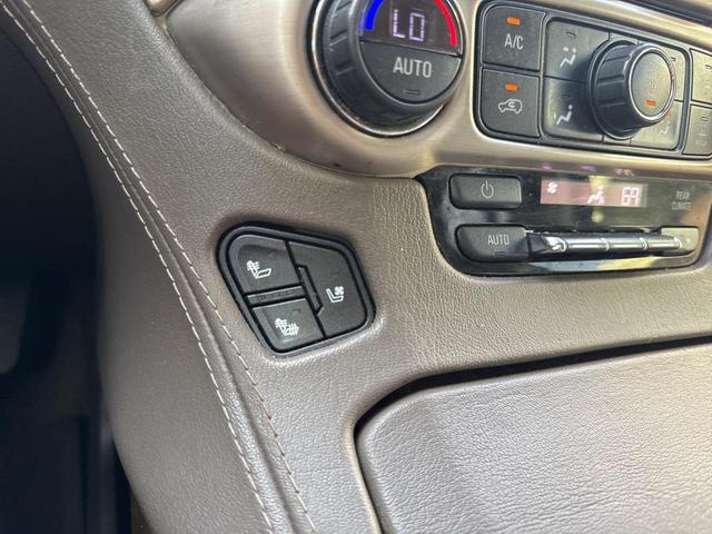 Photo of 2017 Iridium Metallic GMC Yukon