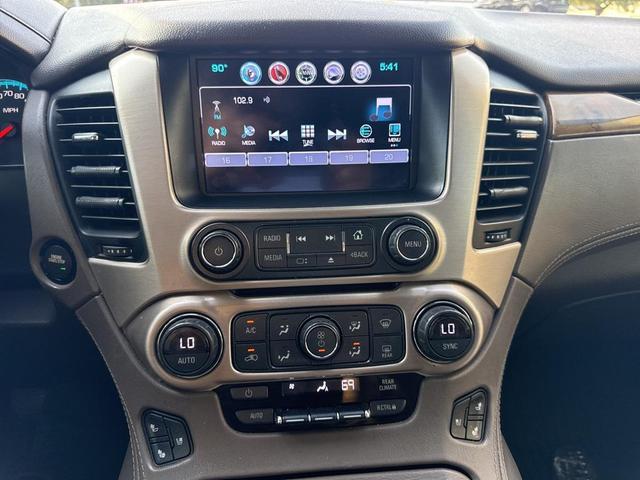 Photo of 2017 Iridium Metallic GMC Yukon