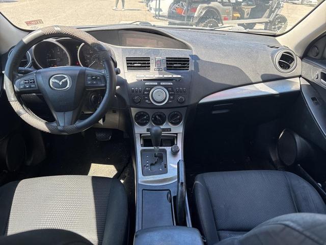 Photo of 2011 Crystal White Pearl Mica Mazda Mazda3