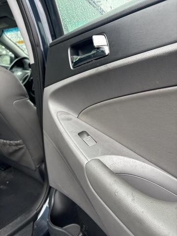 Photo of 2011 Pacific Blue Pearl Hyundai SONATA