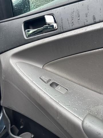 Photo of 2011 Pacific Blue Pearl Hyundai SONATA