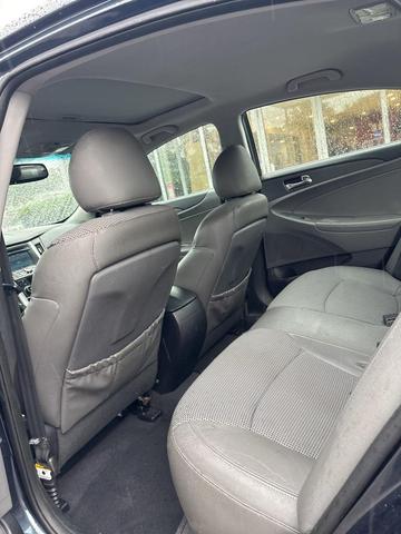 Photo of 2011 Pacific Blue Pearl Hyundai SONATA