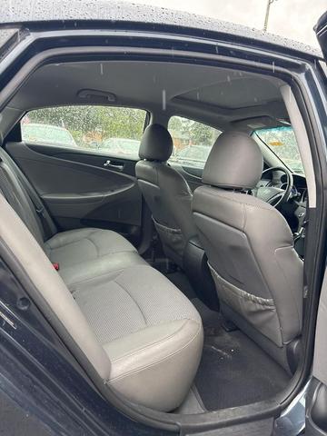 Photo of 2011 Pacific Blue Pearl Hyundai SONATA