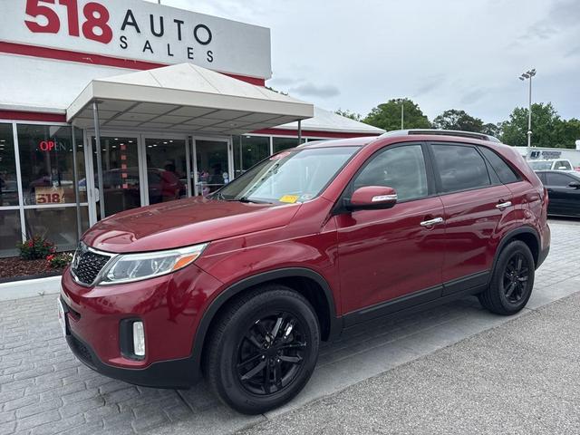 Photo of 2014 Remington Red Metallic Kia Sorento